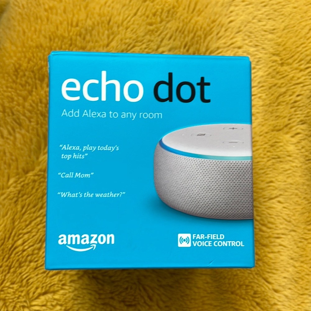 Amazon Echo Dot (3rd Generation) Smart Speaker with charger & Box NEW unopened